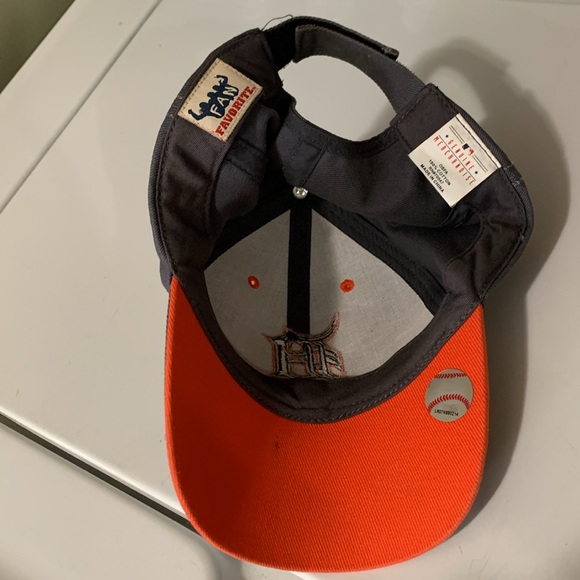 Detroit Tigers Baseball Cap - Picture 8 of 9